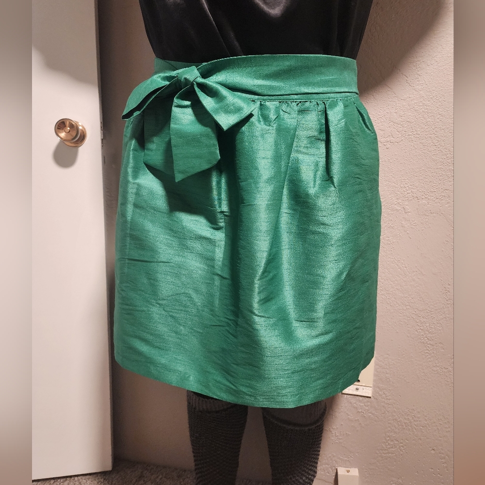 Crown & Ivy green taffeta skirt - Picture 2 of 13